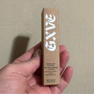 Gxve Bubble Pop Electric Lip Gloss in DOLLED UP Brand New Never Used.